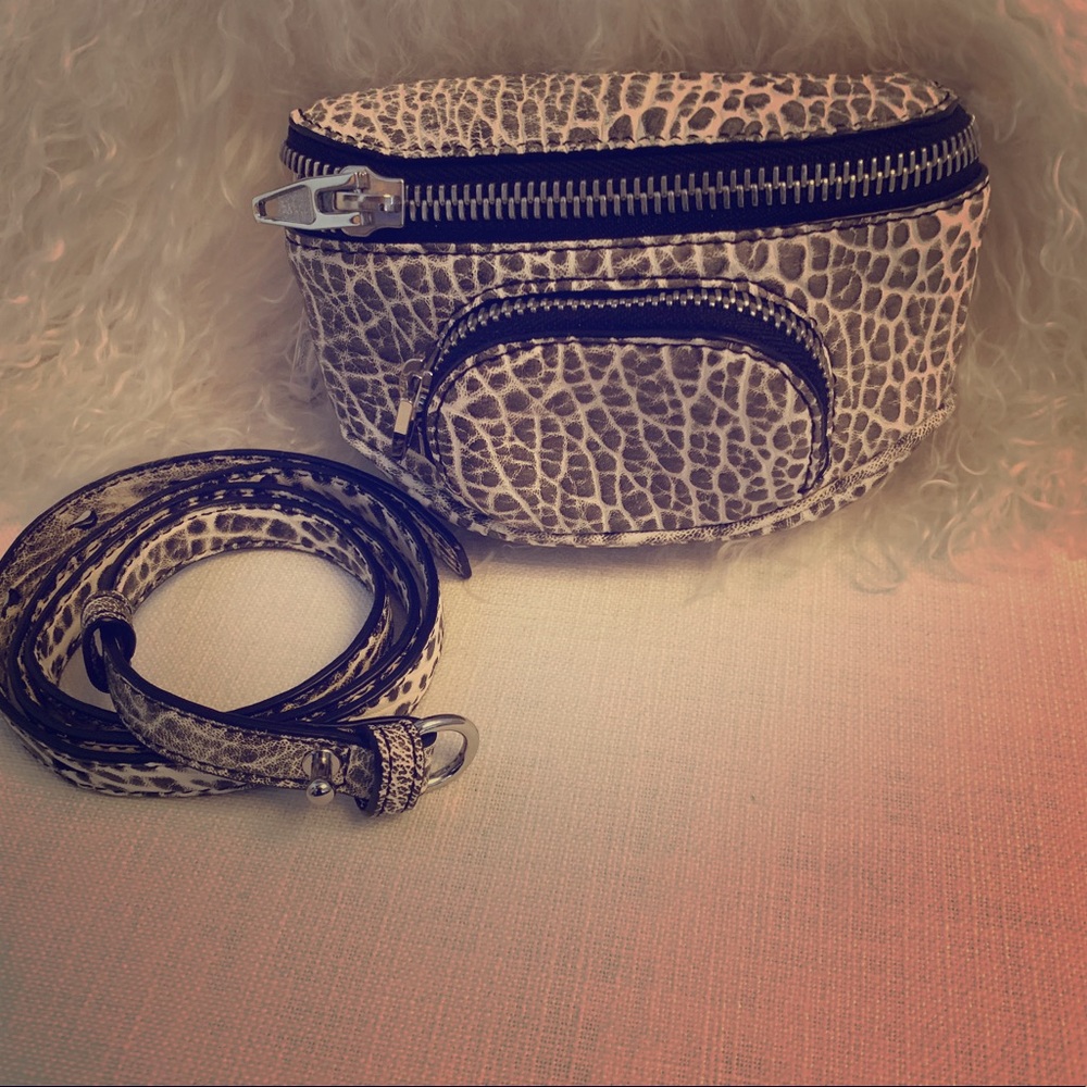 Belt bag